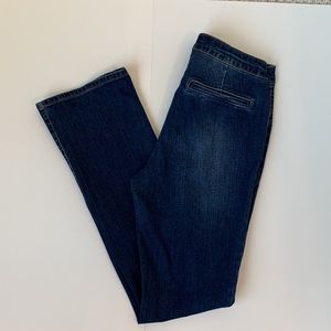 D. Jeans Size 8